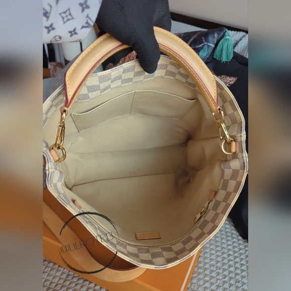 ⚡ FLASH SALE - Louis Vuitton Damier Azur Sophie Shoulder Bag - Picture 8 of 17